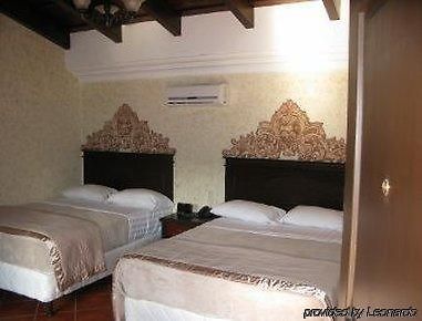 Howard Johnson Antigua Guatemala Extérieur photo